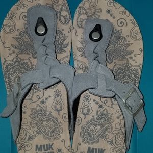 Women's Gray Muk Luk Sandals